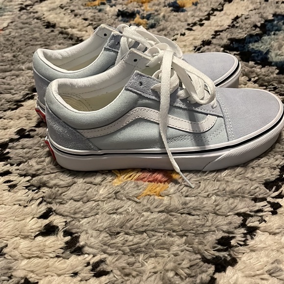 Vans - Picture 2 of 3